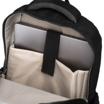 Multifunkčný cestovný batoh s držiakom na notebook WizzAir s rozmermi 40 x 30 x 20 cm