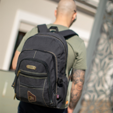 Outdoorový plátenný batoh Black