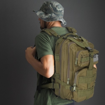 Vojenský turistický batoh v khaki farbe 30L