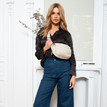 Priestranná dámska taška Fanny Pack/Bag v béžovej farbe