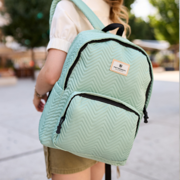 Polyesterový batoh s chlopňou Mint green