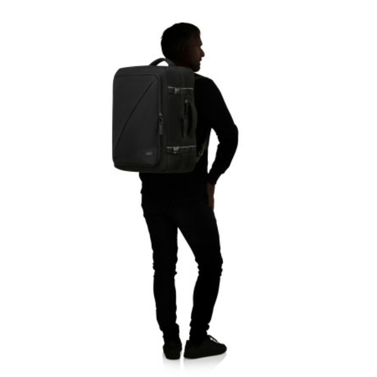 American Tourister TAKE2CABIN CESTOVNÝ BATOH L EXP ČIERNY 55 x 35 x 23 cm