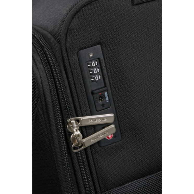 Samsonite BASE BREEZE SPINNER 67/24 EXP ČIERNY