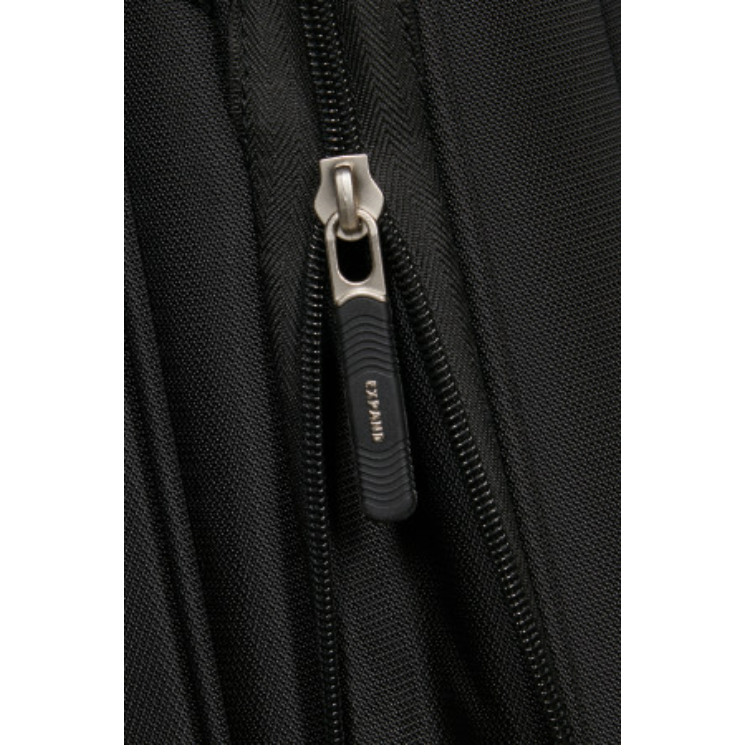 Samsonite BASE BREEZE SPINNER 67/24 EXP ČIERNY