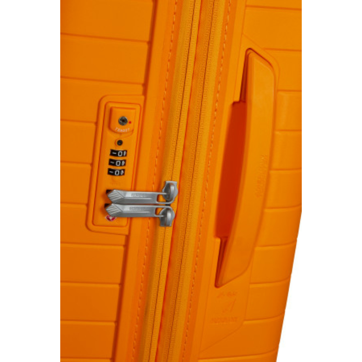 AMERICAN TOURISTER FASTFORWARD 78/29 TSA EXP RADIANT ORANGE