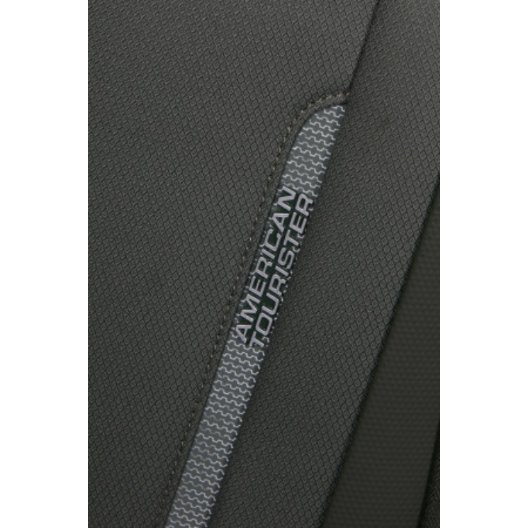 American Tourister WANDERLITE SPINNER M EXP TSA TMAVÁ KHAKI