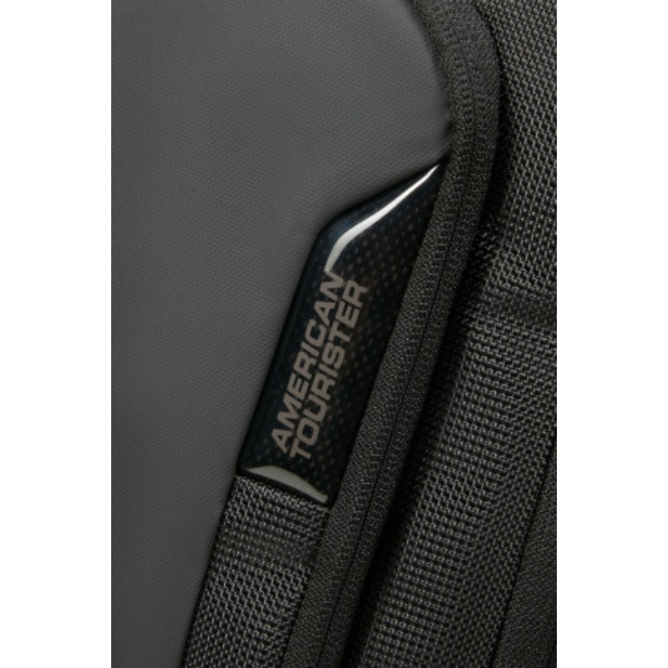 Príručná batožina American Tourister WizzAir veľkosti 45x36x20 cm TAKE2CABIN PRO