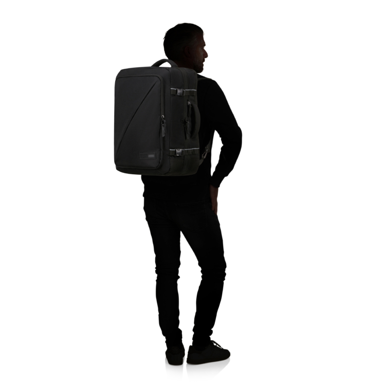 Multifunkčný box American Tourister TAKE2CABIN WizzAir-Ryanair s rozmermi 55x40x20 cm 