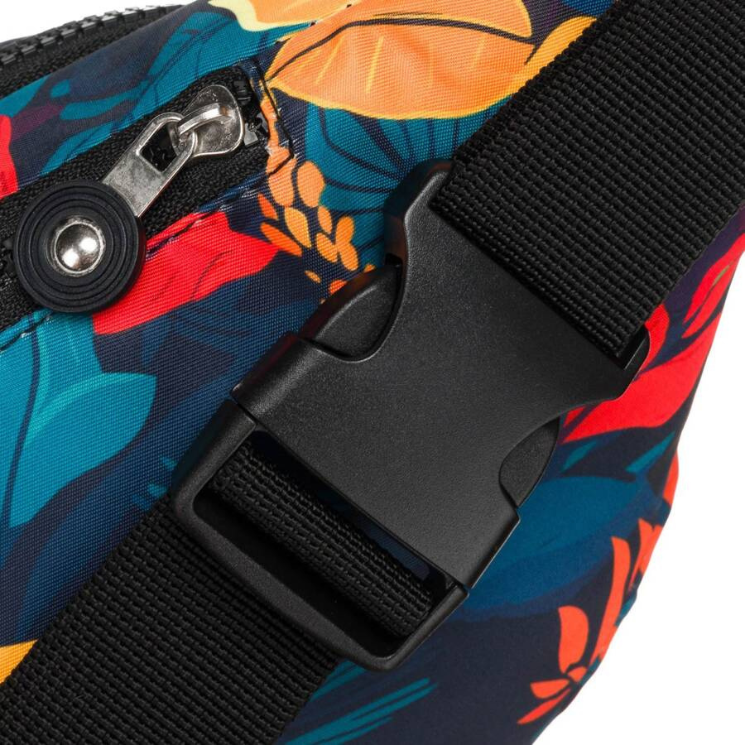Priestranná dámska taška Fanny Pack s módnym vzorom
