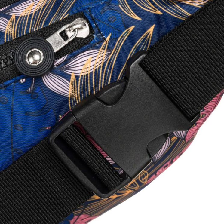 Priestranná dámska taška Fanny Pack s módnym vzorom
