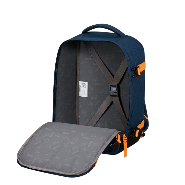 American Tourister 3 funkčný batoh veľkosť:40 x 25 x 20 cm veľkosť Ryanair