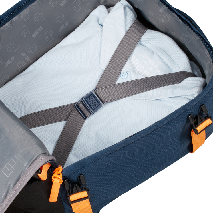 American Tourister 3 funkčný batoh veľkosť:40 x 25 x 20 cm veľkosť Ryanair