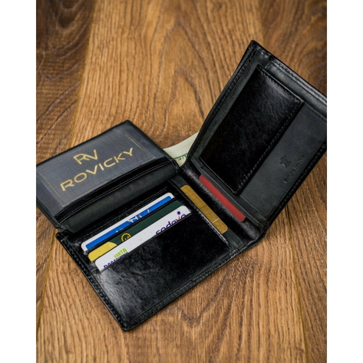 Elegantná pánska peňaženka z pravej kože s ochranou RFID