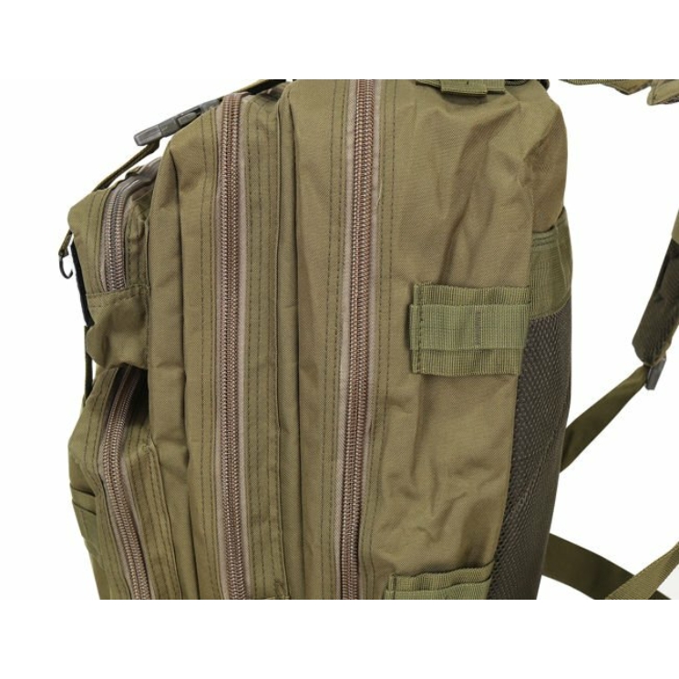 Vojenský turistický batoh v zelenej farbe 35L