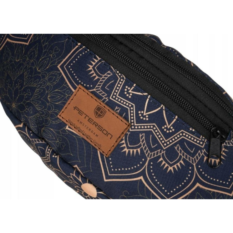 Priestranná dámska taška Fanny Pack