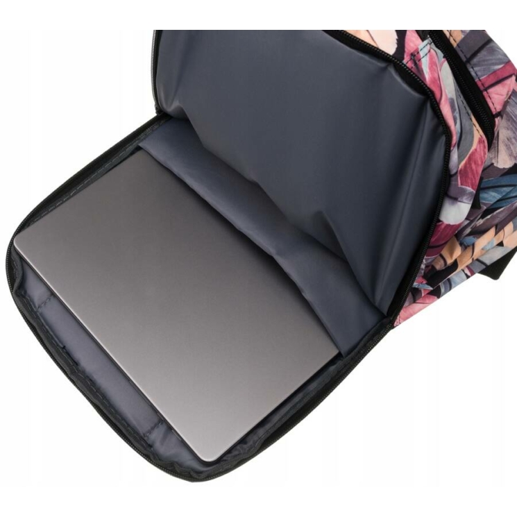 Mestský batoh s držiakom na notebook Módny vzor