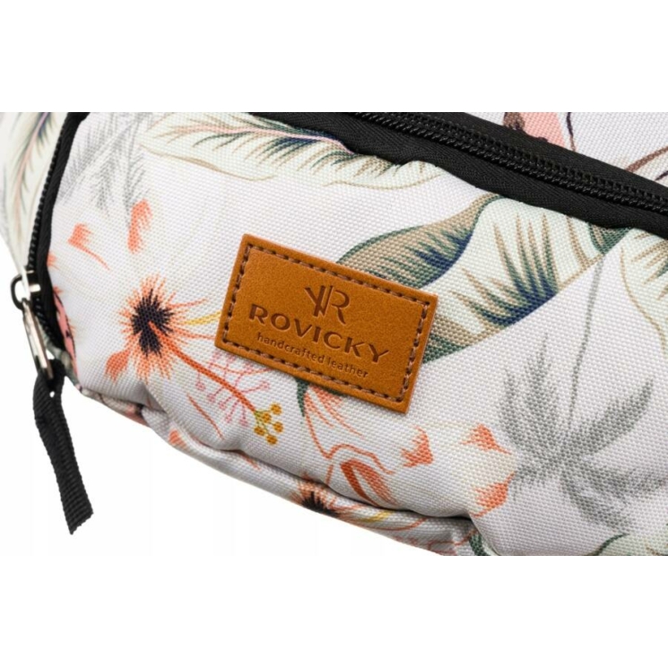 Módny priestranný dámsky balíček Fanny Pack
