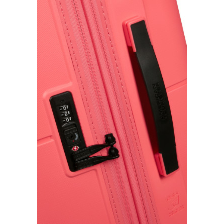 AMERICAN TOURISTER DASHPOP SPINNER 77/28 EXP TSA SUGAR PINK