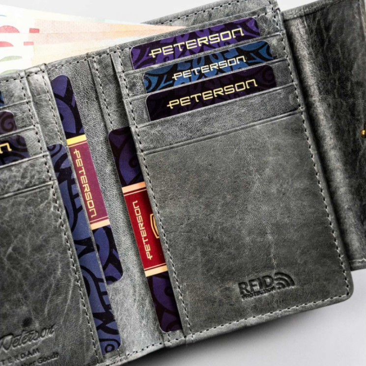 Dámska peňaženka z pravej kože s ochranou RFID