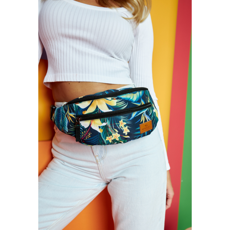 Priestranná dámska taška Fanny Pack s módnym vzorom
