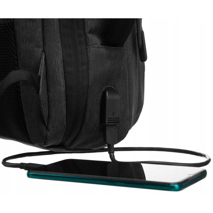 Cestovný batoh na notebook a USB port - Peterson