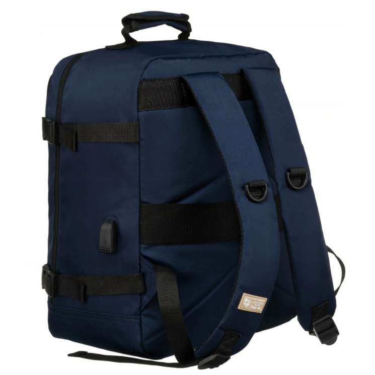 Peterson 3-funkčný priestranný cestovný batoh, WizzAir, veľkosť 40x30x20cm, s USB konektorom