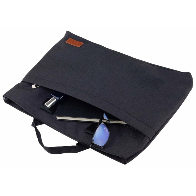 Veľká, priestranná taška na notebook do veľkosti 15