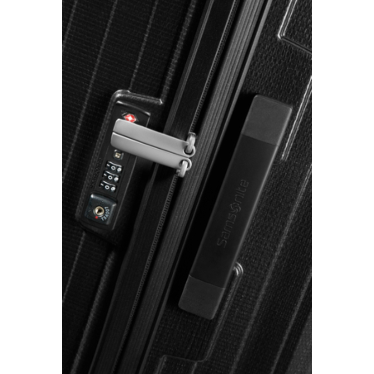 Kufrík Samsonite Lite-Box Spinner 81 cm Black Záruka 10 rokov
