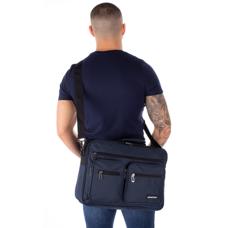 Taška cez rameno Adventurer v modrej farbe AT 528 Blue