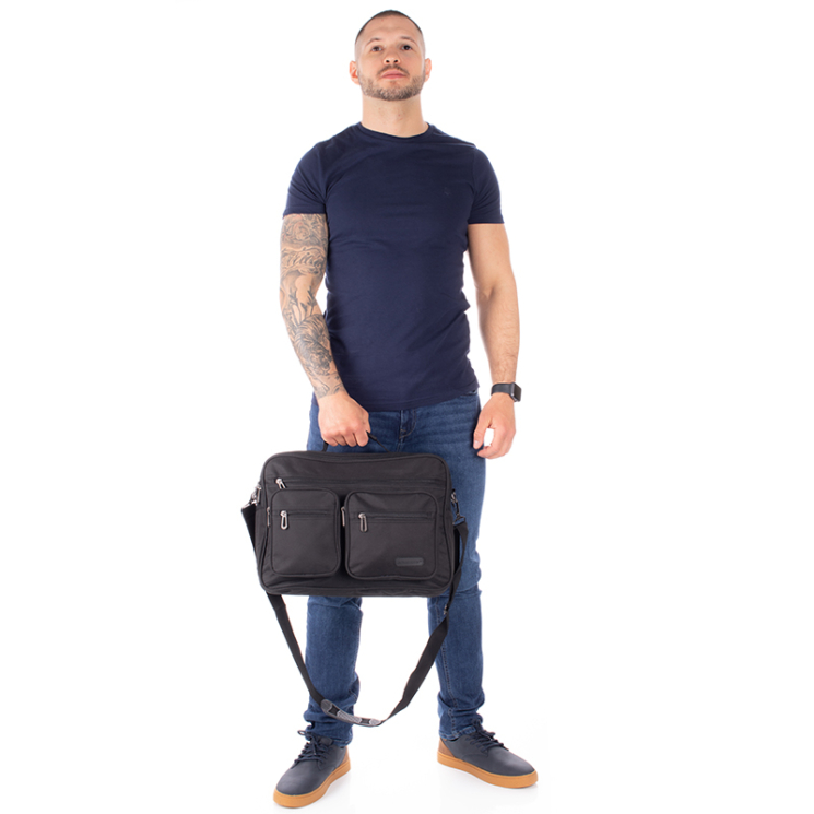Taška cez rameno Adventurer AT528 black Black
