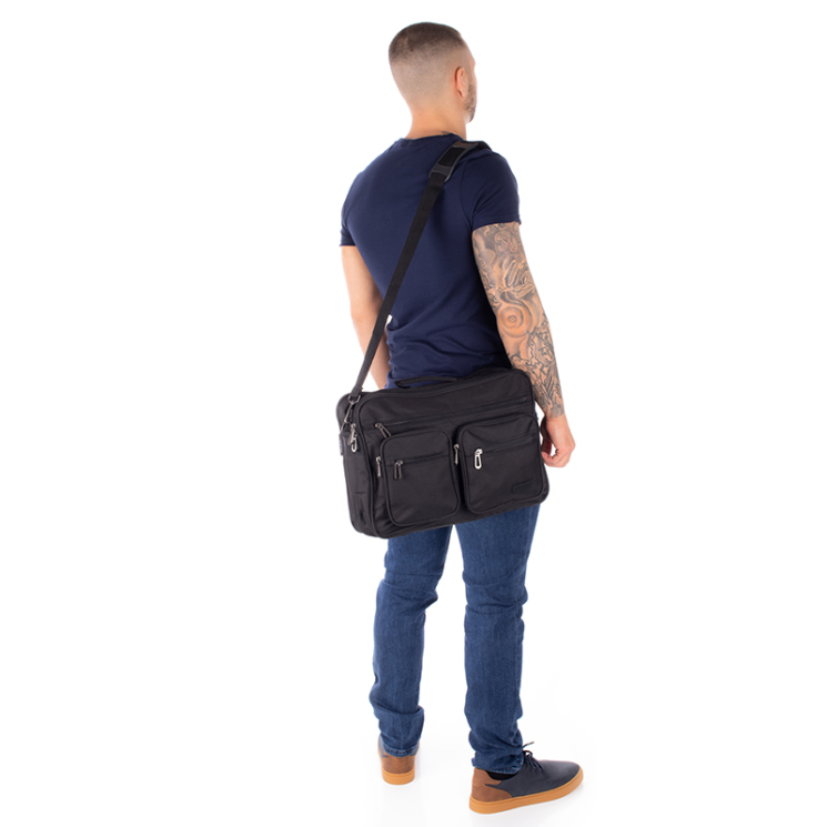 Taška cez rameno Adventurer AT528 black Black