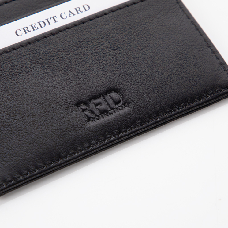 GIULIO Originálne kožené puzdro na karty s ochranou RFID čierne