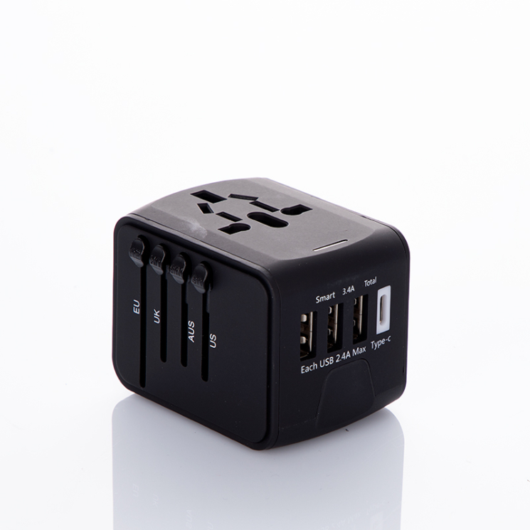 Cestovné príslušenstvo Svetový adaptér s nabíjačkou USB*