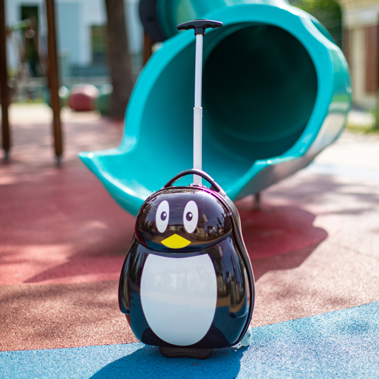 Detský kufor Penguin s kolieskami