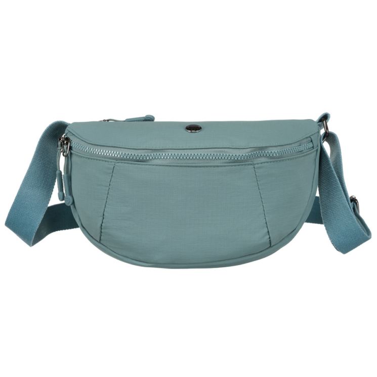 Priestranná dámska kabelka Fanny Pack vo farmerskej modrej farbe