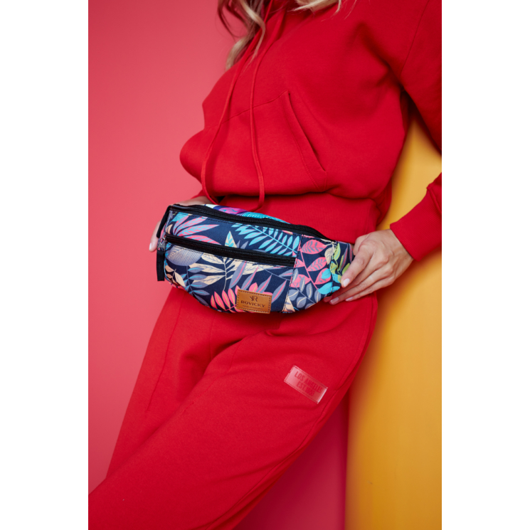 Priestranná dámska taška Fanny Pack s módnym vzorom